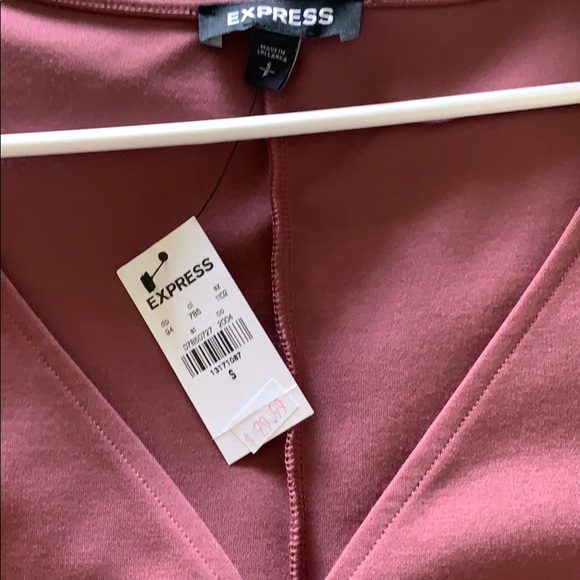 V neck Ruffle Dress- Express - Picture 3 of 3